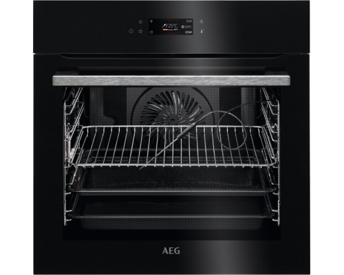 AEG 8000 AssistedCooking Built-in oven with Pyrolytic self-cleaning