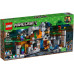 LEGO Minecraft Przygody na skale macierzystej (21147)