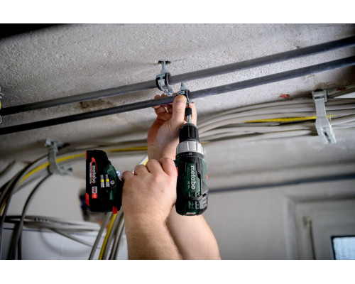 METABO.SB 18 L in metaBOX 145 case, with SC 30 charger + 2 Li-Ion batteries 18 V / 2.0 Ah