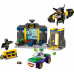 LEGO DC Jaskinia Batmana z Batmanem™, Batgirl™ i Jokerem™ (76272)