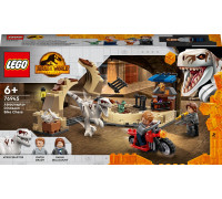 LEGO Jurassic World Atrociraptor: pościg na motocyklu (76945)