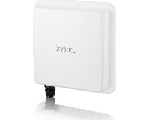 ZyXEL ZYXEL FWA710 5G OUTDOOR ROUTER STANDALONE/NEBULA WITH 1 YEAR NEBULA PRO LICENSE 2.5G LAN_