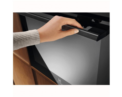 Electrolux 700 Series MealAssist 71 L pirolityczny smażona czarny do zabudowy elektryczny piekarnik LOE9P3XZ (7333394110295)