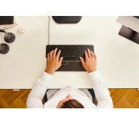 Contour Balance Mid-Size langallinen nappaimisto