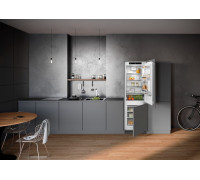 Liebherr NoFrost wysokość 177 cm - lodówka do zabudowy ICNE5103-22 (4016803116875)